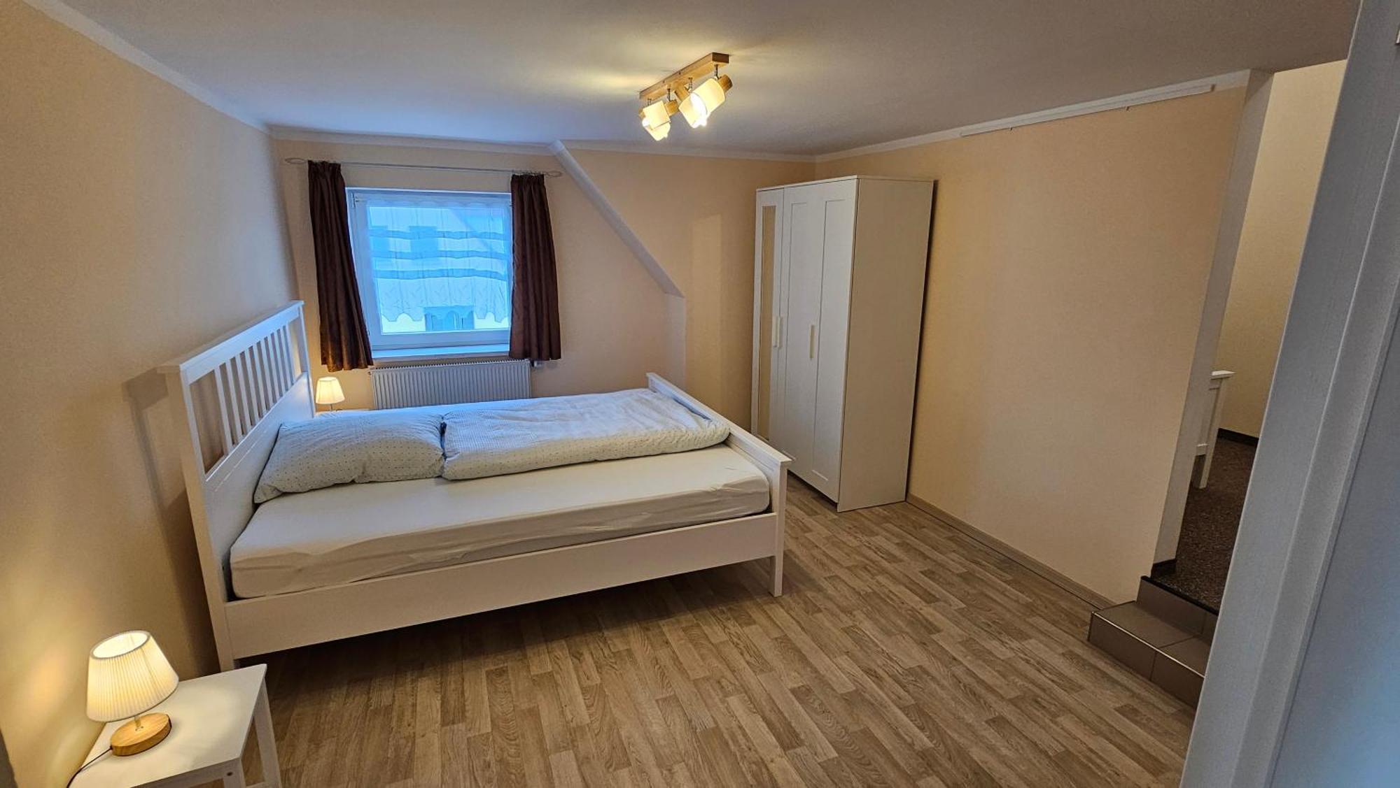 Sehr Schoenes Und Grosses Haus In Dresden - Partys Und Andere Feierlichkeiten Sind Wegen Eventueller Laermbelaestigung Nicht Gestattet Bagian luar foto