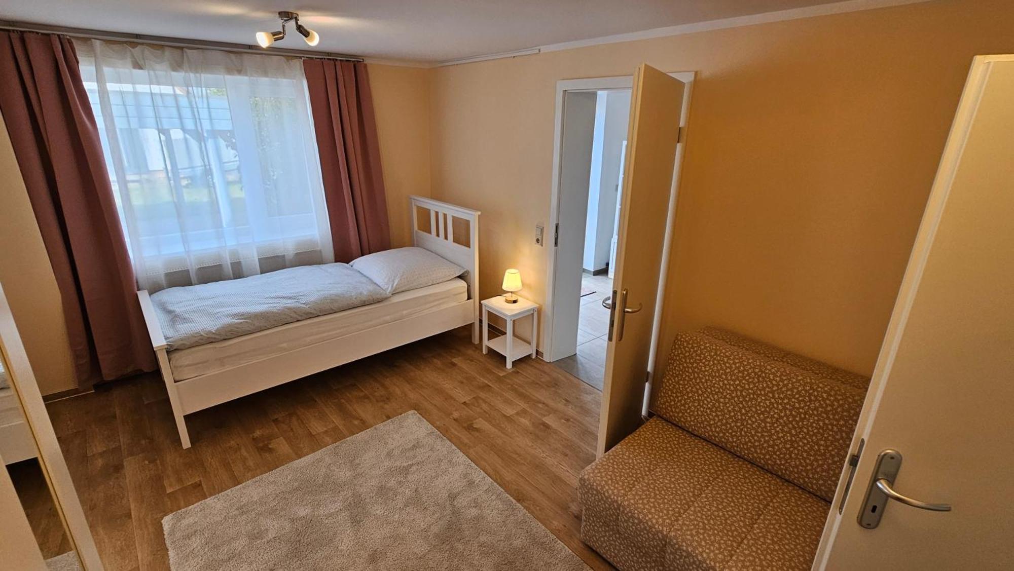 Sehr Schoenes Und Grosses Haus In Dresden - Partys Und Andere Feierlichkeiten Sind Wegen Eventueller Laermbelaestigung Nicht Gestattet Bagian luar foto